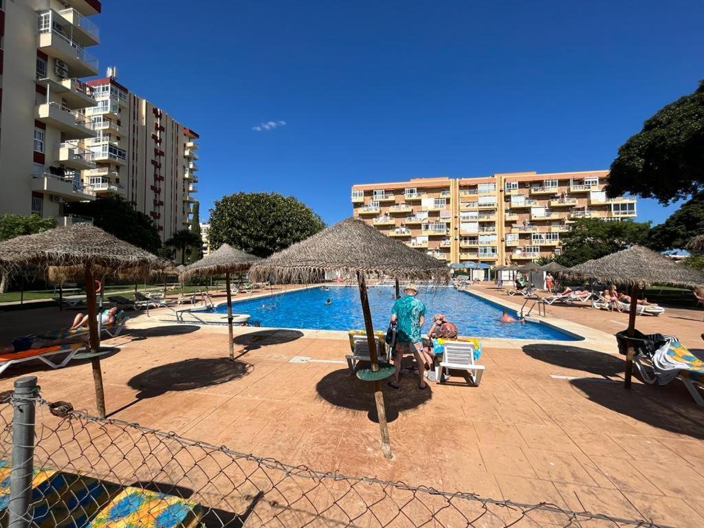 Apartamento Agata 510 Excelente Con Vista Al Mar!!! Benalmádena Dış mekan fotoğraf